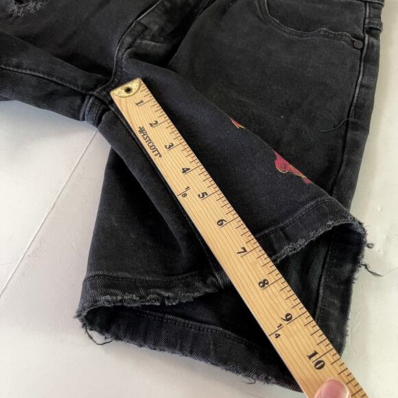 Homme + Femme NEW Distressed Flames Logo Jean Shorts Mens Sz 28 Black Stretch - Picture 9 of 11